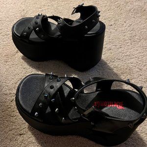 Demonia Dynamite 2 Black Platform Ankle Strap Sandals Star Cutout Cone Spike 8